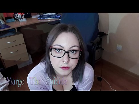 ❤️ Секси момиче с очила смуче дилдо дълбоко на камерата ️ Секс видео в bg.sex-porntube.ru ️